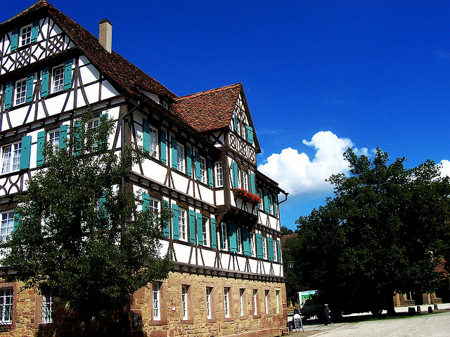 マウルブロンの修道院群