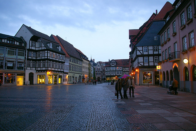 クヴェートリンブルクの聖堂参事会教会、城と旧市街